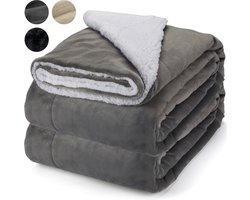 Pazzo Goods Fleece Deken XXL – Plaid – Deken – Fleece Plaid – Deken voor de Bank – Lichtgrijs – 220x170cm – Bed of woonkamer decoratie – Comfortabele Dekens en Plaids – Cadeau