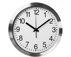 Perel Wandklok 30 cm analoog stil met DCF automatische tijdsynchronisatie, grote afleesbare wijzerplaat, zilverkleurig aluminium frame, klok voor woonkamer keuken kantoor of wachtkamer