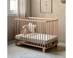 Petite Amélie Ledikant hout 60x120 cm - Inklapbaar baby bed perfect voor beperkte ruimtes - 3 Hoogte instellingen van Lattenbodem - Stevig Massief Houten Bed - Naturel - Origami Collectie