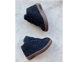 Pinocchio sneaker donkerblauw maat 20