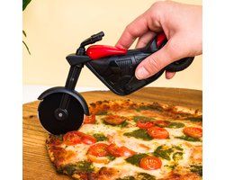 Pizzasnijder motor / kado / 22 x 10 cm / cadeau