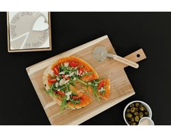 Pizzasnijder - rubber hout - stijlvol design - altijd een blikvanger in de keuken - ShopVlot