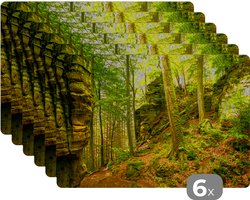 Placemat - Placemats kunststof - Bomen - Steen - Bos - Natuur - Planten - 45x30 cm - 6 stuks - Hittebestendig - Anti-Slip - Onderlegger - Afneembaar