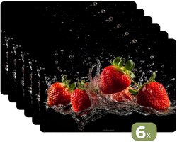 Placemats - 6 stuks - 45x30 cm - Placemat kunststof - Aardbei - Water - Fruit - Rood - Borden onderleggers - Decoratie voor op tafel - Keuken tafeldecoratie accessoires - Vinyl onderlegger - Tafelversiering