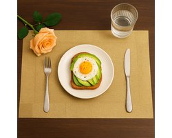 Placemats - Goud - 45 x 30 cm - 4 Stuks - onderleggers - water afstotend - afneembaar - anti-slip - hitte bestendig - flexibel - geweven - tafelmatten - tafelaankleding - ideale tafeldecoratie