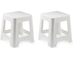 Plasicforte opstapje/krukje - 2x - wit - rotan kunststof - 32 x 32 x 30 cm - trapjes - bijzet krukjes