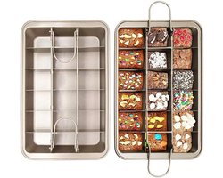 Platte brownie bakvorm met scheidingswanden - Afmetingen: 31 x 20 x 4 cm