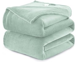 Pluizige Fleece Deken XXL - Saliegroen - Zachte Woondeken voor Binnen en Buiten - 220x240 cm