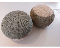 POEF| OEF-POEF! | Deining61 | 60 x 50 cm | handgemaakte poef | kies kleur omvang materiaal | € 175 per stuk