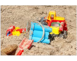Poster – Kinderspeelgoed in het Zand - 60x40cm Foto op Posterpapier