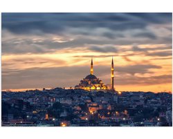Poster (Mat) - Süleymaniye-Moskee op Begin van de Avond in Istanbul, Turkije - 90x60 cm Foto op Posterpapier met een Matte look