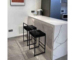 Premium zwarte fluwel barkrukken met metalen voetensteun - hoge barkrukken voor Keukeneiland, ontbijtbar, eetkamer - Zacht, comfortabel, antislip en langdurig zitten (set van 2)