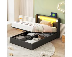 Pugsdrly Gestoffeerd kinderbed 90x200 bed met led-lichtstrip, bluetooth-speler en USB-oplaadpunt, opbergbed van PU-leer, hoogslaper met opbergruimte, jeugdbed met lattenbodem