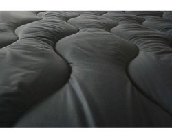 Quilt Abeil Grijs Wit (240 x 260 cm)