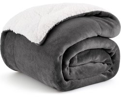 Quilt - Deken - Sherpa Deken Fleece Microvezel - 150x200 cm - Super Zachte Donzige Deken - Warm en comfortabel - voor Bed, Bank, Woonkamer en Slaapkamer - Grijs