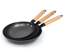 Qulinart | Honinggraat gietijzeren braadpan | Voor alle vuren | Antiaanbaklaag | Extra licht | Energiebesparend | Set van Ø 20 - 24 & 28 cm
