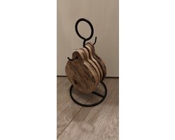 Rek met houten onderzetters rond