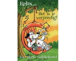 Relax… Het is je verjaardag! Gefeliciteerd! Een ontspannen moment waarbij je in de hangmat kan liggen met een taartje en een drankje! Leuk om zo te geven of om bij een cadeau te voegen. Een dubbele wenskaart inclusief envelop en in folie verpakt.