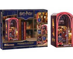 Revell Modelbouwpakket - 00545 Tiny Adventures - Harry Potter - Hogwarts Express - Boekhoekje met LED Verlichting - 18x11x23cm Houten - Revell - Modelbouw
