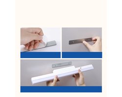 RGB-wandlamp - Make-uplamp - Met afstandsbediening - Oplaadbare LED-strip - Wit licht - 2400 mAh - Geschikt voor kasten, nachtkastjes en keukens - Zilver
