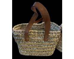 Rieten mand met "gouden pailletten" - 043 - met lederen hengels - 16 cm hoog x 20 x 16 cm - mand - decoratie mand - opbergmand - handgevlochten - rieten manden