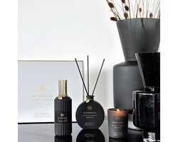 Riverdale - Geschenkset - Lotus & Jasmine - Large - Wit - Geurstokjes, geurkaars en huisparfum