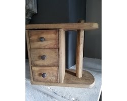 robuuste keukenrolhouder met lades van hout