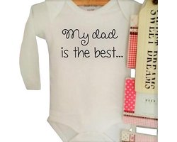 Rompertje baby met tekst My dad is the best | Lange mouw  | wit | maat 74-80 |cadeau zwangerschap aankondiging papa's liefste worden voor verjaardag I love allerliefste cadeautje kind baby tekst eerste vaderdag lief papa beste held superman