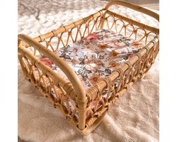 Rotan poppenbedje - poppenbedje - poppenwiegje - rotan bedje - rotan bedje pop - Rotan babykamer - peuter speelgoed - Babykamer decoratie - Rotan decoratie