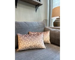 Roze kussen met geometrische patronen - Glasimo Ash Rose CLAUDI - 30x45 cm