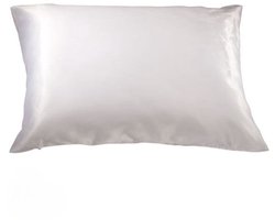 Satijnen kussensloop van Huidpraktijkshop