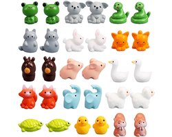 Schattige mini dieren decoraties - 30 stuks, creatieve ornamenten voor micro landschap, unieke woonaccessoires en sfeervolle versiering.