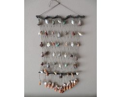 Schelpennet - wanddecoratie schelpen - natuurlijke wanddecoratie - juten schelpennet - schelp - decoratie met schelpen - maritieme wanddecoratie - kuststijl decoratie - bohemien wanddecoratie - schelpenhanger - houten wanddecoratie -