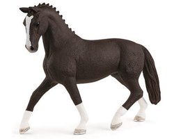 schleich HORSE CLUB - Hannover merrie, zwart - Speelfiguur - Kinderspeelgoed voor Jongens en Meisjes - 5 tot 12 jaar - 13927