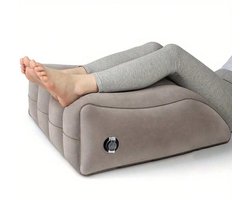 S&E Opblaasbaar Beenliftkussen – Ergonomisch Wigkussen voor Benen & Knieën – Comfort & Ondersteuning bij Zwelling, Revalidatie & Ontspanning - 65 x 50 cm - Licht Bruin
