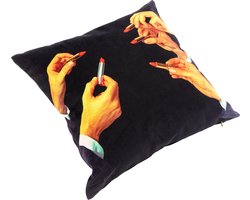 Seletti Toiletpaper Kussen 50x50 Black Lipsticks