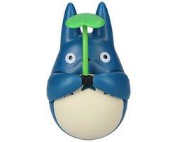 Semic My Neighbor Totoro Round Bottomed Figurine Mid Totoro met leaf 6 cm Beeld