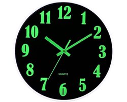 SensaHome - Glow in the Dark Wandklok - Stille Klok - Modern Design - Lichtgevende Klok - Quartz - 30CM - Zwart