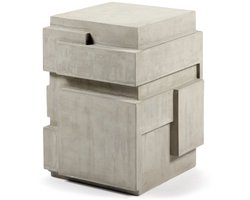 Serax Marie Michielssen Pawn kruk bijzettafel vierkant concrete H45cm D35cm
