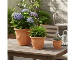 Serinova Set van 3 Bloempotten - Bloempot - Plantenpot - Terra Cotta - Duurzaam en Elegant - Inclusief Waterschalen