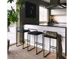 Set van 2 Luxe Fluwelen Barkrukken met Rugleuning en Voetensteun, Hoge Keuken- en Barstoelen voor Eetkamer, Keuken, Pub en Huisbar – Comfortabele Padded Stoelen met Ergonomisch Ontwerp – Modern Design