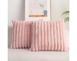 Set van 2 Sierkussens 45x45 cm Roze | Dubbelzijdig Luxe Ribstof | Inclusief binnenkussens | Fluffy, Zacht, Pluche, Teddy | Sierkussenset | Kussenset Bank binnen, Woonkamer | Decoratie kussens