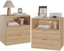 Set van 2 stuks geribbeld landelijk nachtkastje met oplaadstation – Mid-Century Modern nachtkastje (23 inch) met 2 laden – Houten bijzettafel voor slaapkamer, woonkamer en kantoor – 60×58×40 cm – Houtkleur