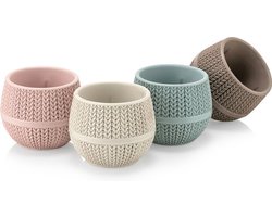 Set van 4 kleine bloempotjes met drainage kunststof met brei en/of haakmotief