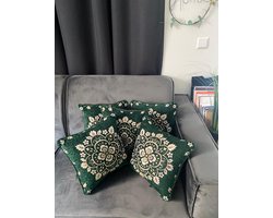 Set van 5 Groen Vierkant Kussenhoezen voor het aankomende feestseizoen, Gezellige kussenhoezen om cadeau te geven, Kerstcadeau voor huis, Grey Sofa Cushions, Velvet Square Pillow Case, Groen kerstdecor, Groen Sierkussens