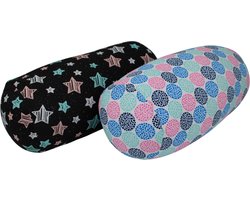 Set voordeel Kuschelmaxx Rolkussen - Sierkussen Rond Cilinder 17 x 33 cm - Flower star en heelal-design - Stevig en zacht - Mooie print - Gevuld met microgranulaat - Vormvast & Wasbaar - Ideaal voor op de bank, bed, auto of op reis - Inclusief Wasnet