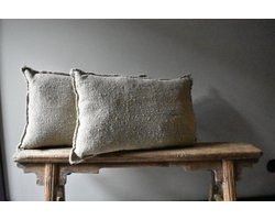 Shabby 100% linnen sierkussen - effen Naturel kussen - Sober shabby kussen 100% grof linnen kussen - Linnen Kussen - Stoer sober landelijk 40x60 cm.