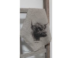 Shabby doek hooglander schuin kijkend- sfeervol- stoer sober- linnen- woondecoratie- aankleding