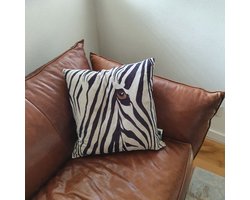 Sierkussen - Woonkamer Kussen Fluweel Zebra print met oog In De Maat 50x50cm- Limelight.