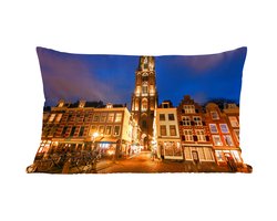 Sierkussens - Kussen - De Domtoren in Utrecht bij nacht - 60x40 cm - Kussen van katoen